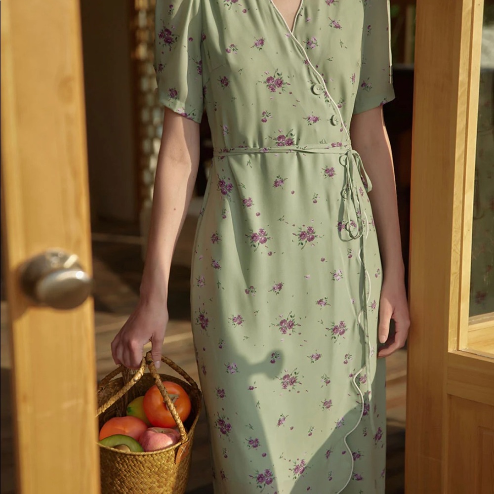 Kimura Floral-Print Midi Dress